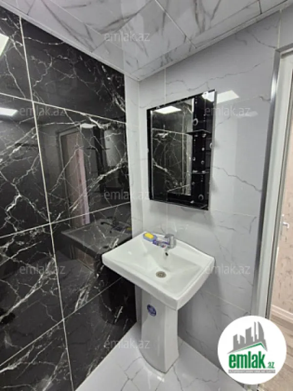 Satılır 2 otaqlı köhnə tikili 38 m²