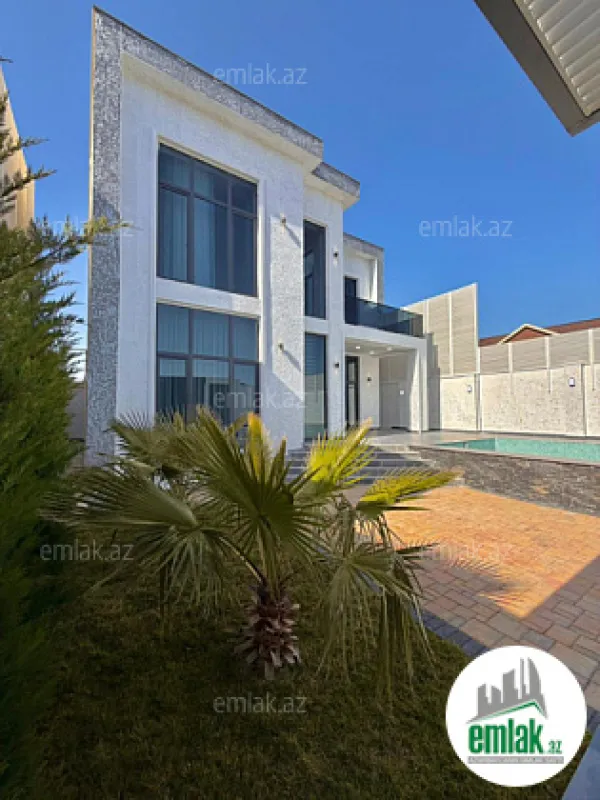 Satılır 5 otaqlı mənzil 200 m²