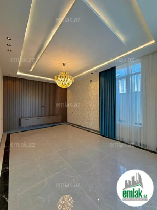 Satılır 5 otaqlı mənzil 200 m²