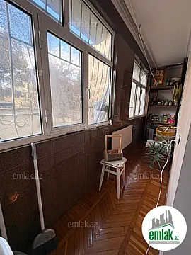 Satılır 3 otaqlı köhnə tikili 80 m²