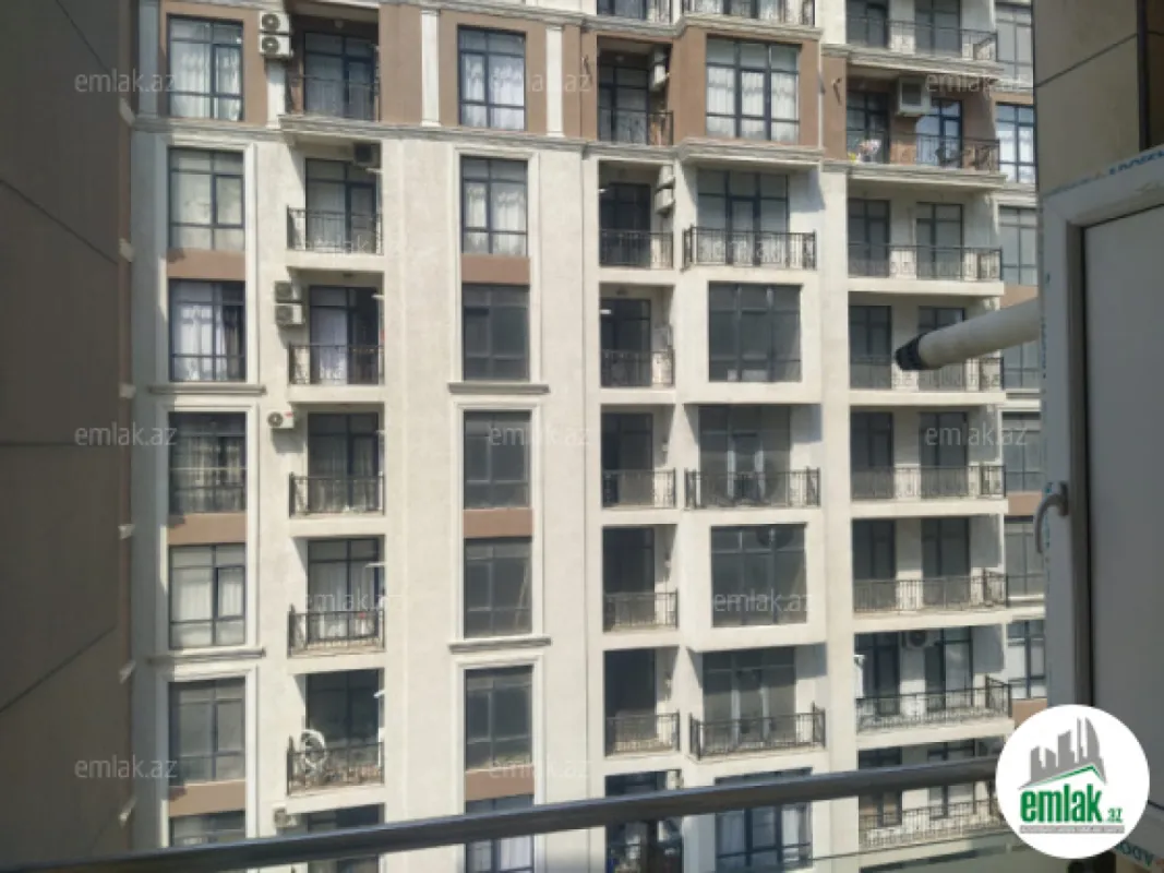 Satılır 2 otaqlı yeni tikili 60 m²