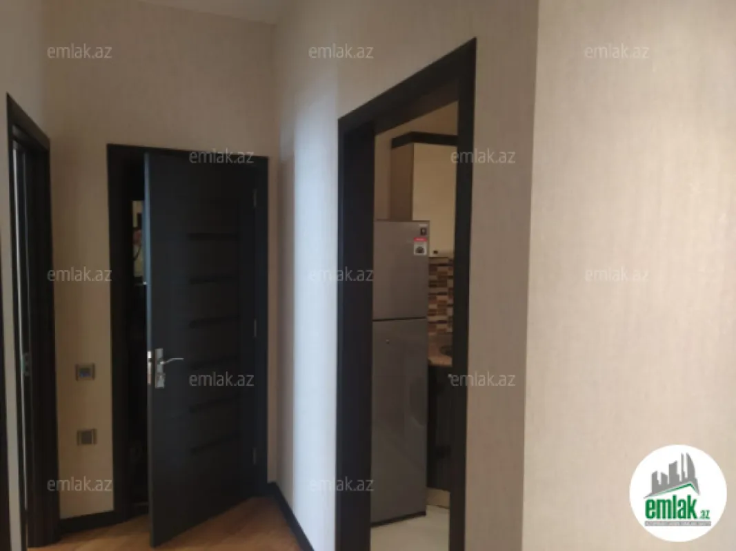 Satılır 2 otaqlı yeni tikili 60 m²