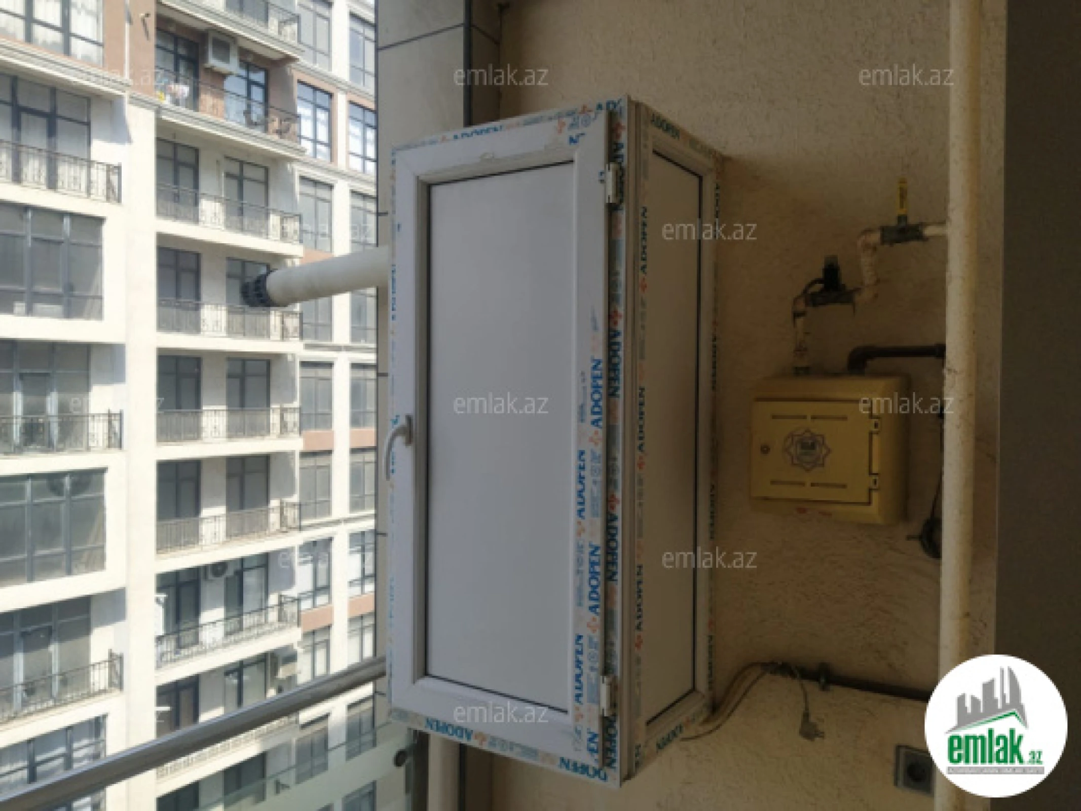 Satılır 2 otaqlı yeni tikili 60 m²