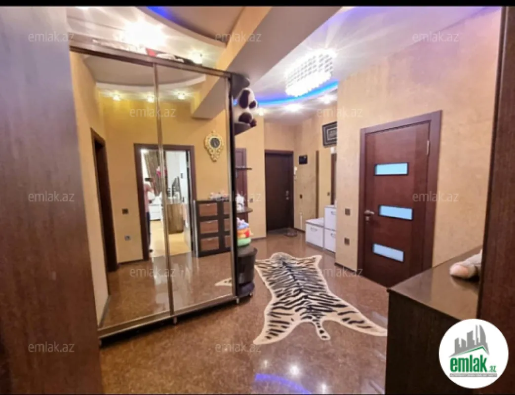 Satılır 2 otaqlı yeni tikili 94 m²