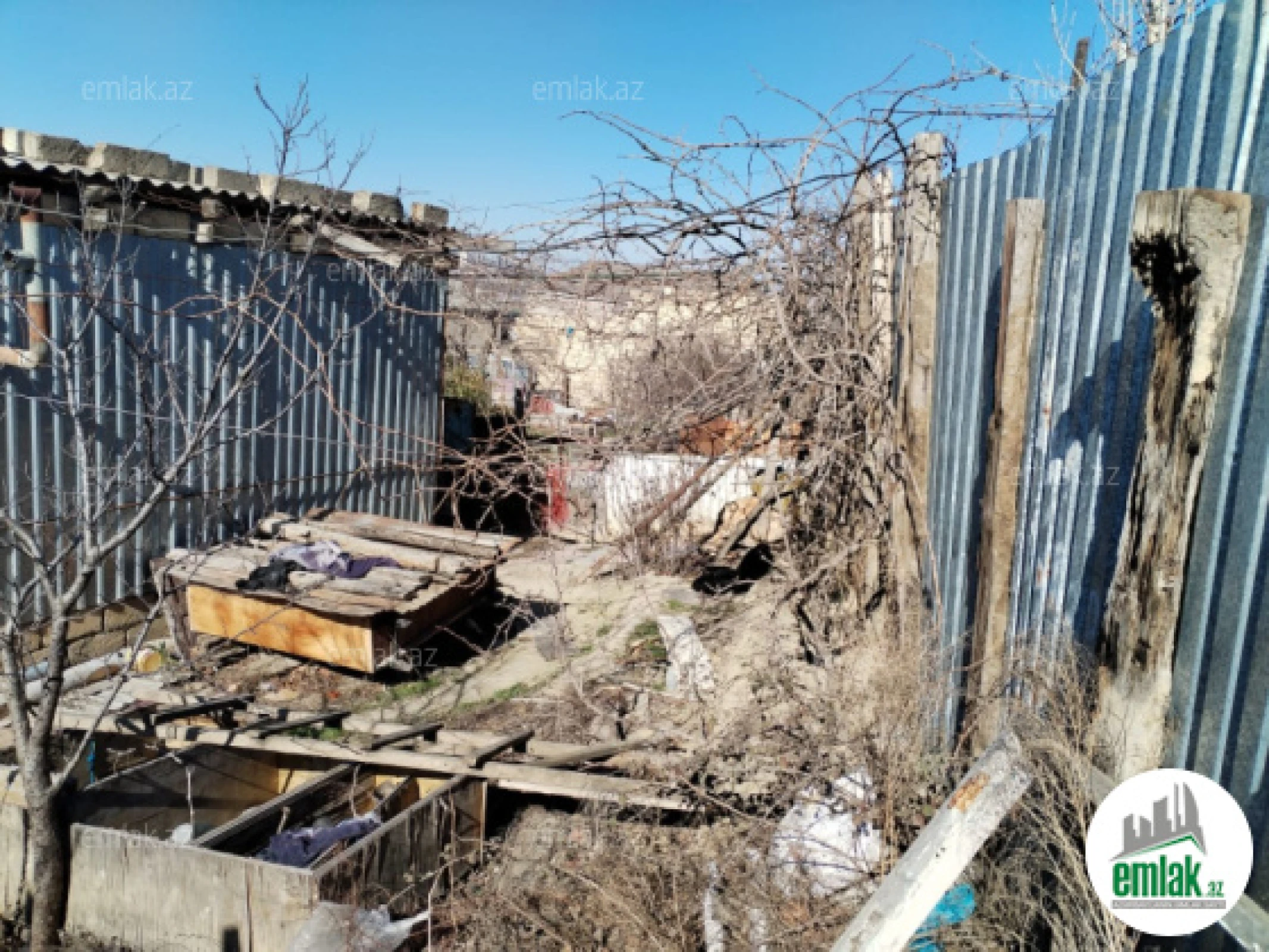 Satılır torpaq sahəsi 8 m²