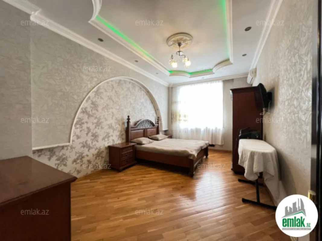 Satılır 3 otaqlı yeni tikili 170 m²