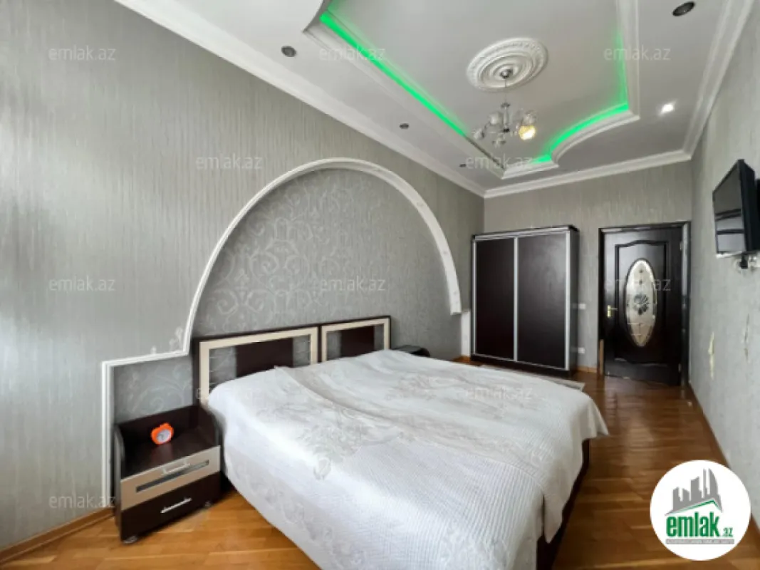 Satılır 3 otaqlı yeni tikili 170 m²