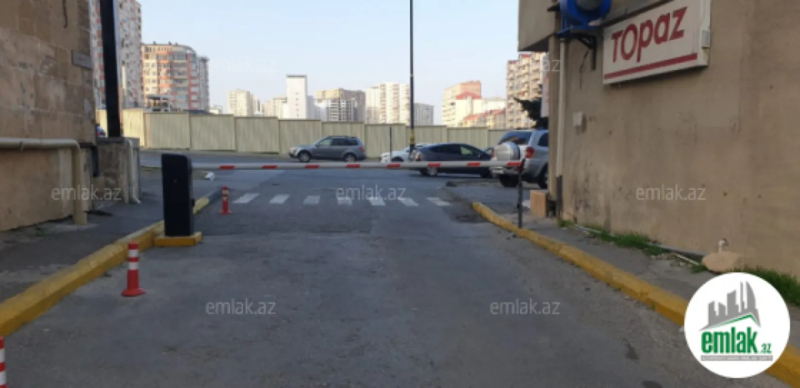 Satılır 3 otaqlı köhnə tikili 115 m²