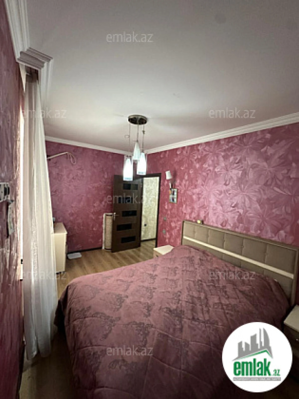 Satılır 3 otaqlı köhnə tikili 50 m²