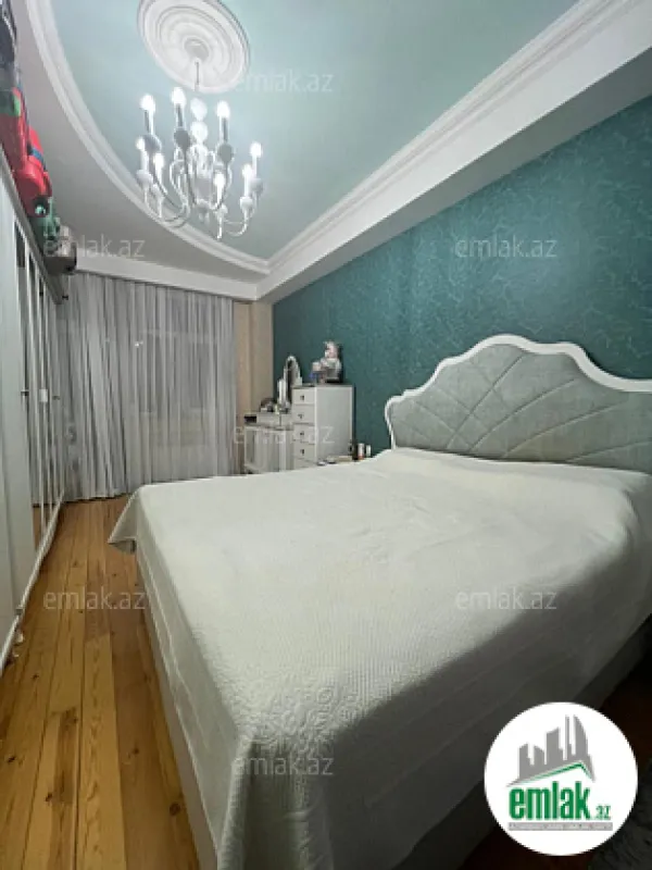 Satılır 3 otaqlı yeni tikili 90 m²