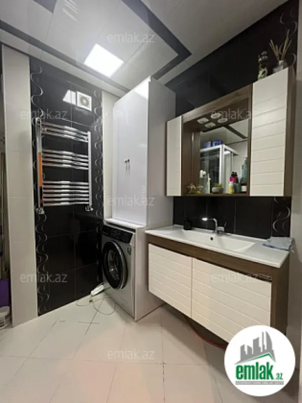 Satılır 3 otaqlı yeni tikili 90 m²