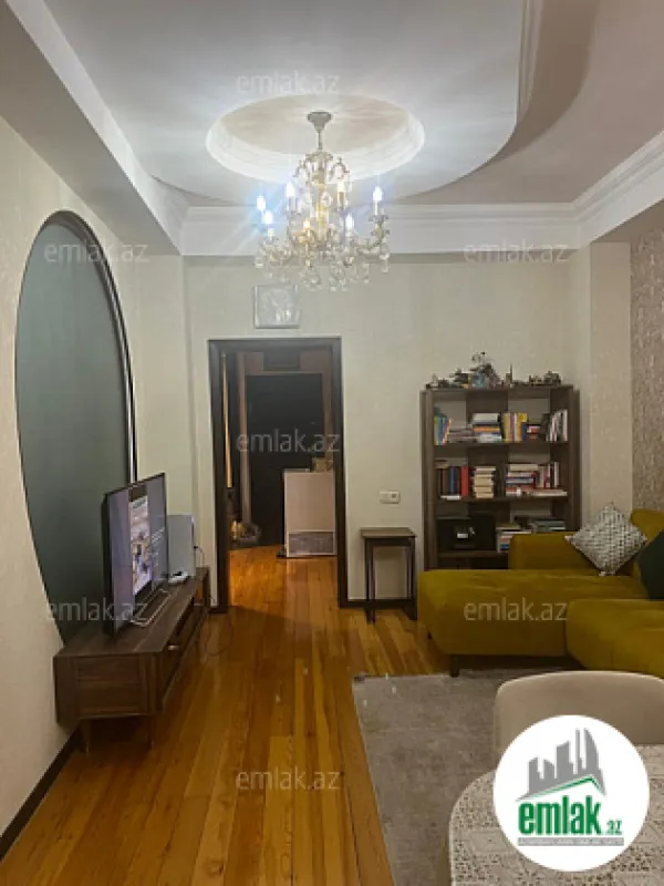 Satılır 3 otaqlı yeni tikili 90 m²