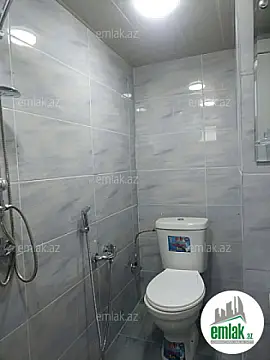 Satılır 2 otaqlı köhnə tikili 60 m²