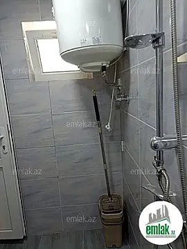 Satılır 2 otaqlı köhnə tikili 60 m²