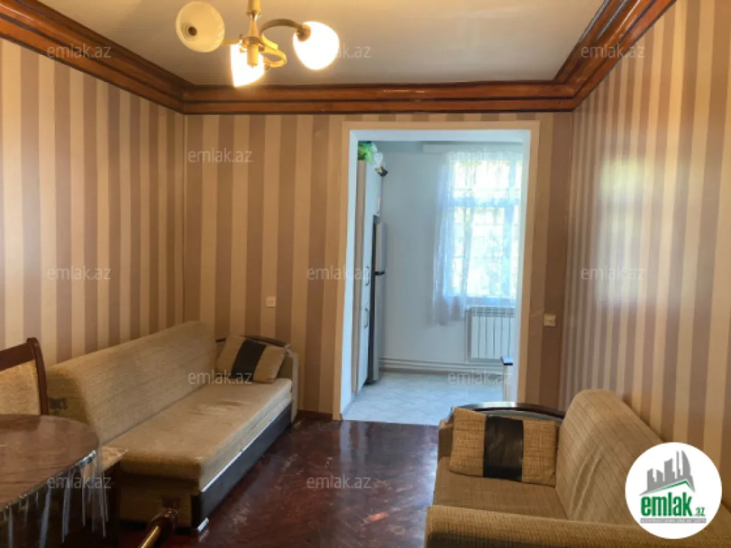 Satılır 3 otaqlı köhnə tikili 65 m²