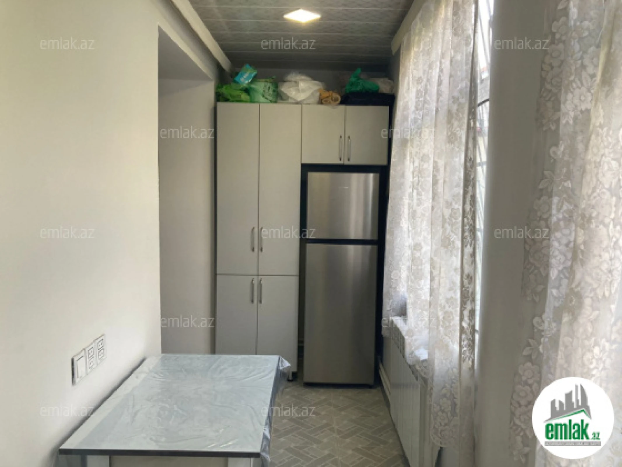 Satılır 3 otaqlı köhnə tikili 65 m²