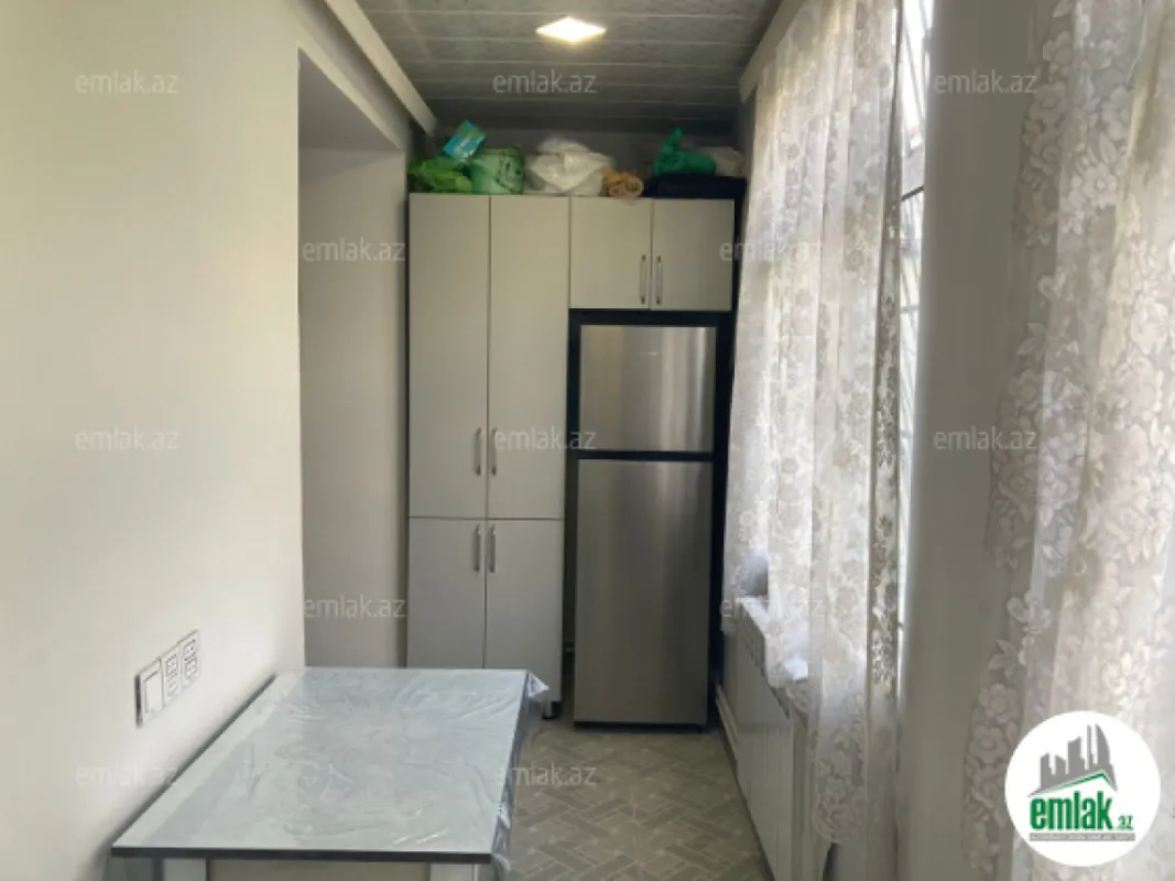 Satılır 3 otaqlı köhnə tikili 65 m²