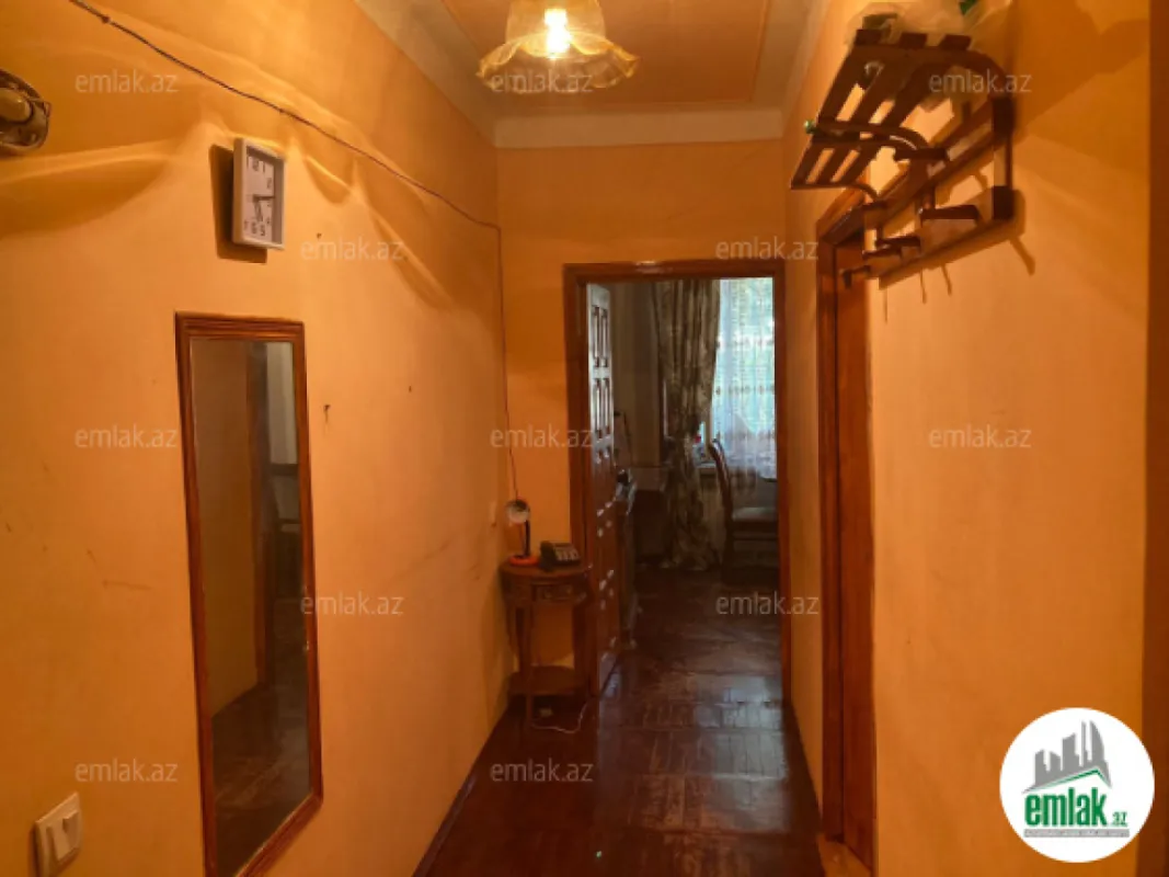 Satılır 3 otaqlı köhnə tikili 65 m²