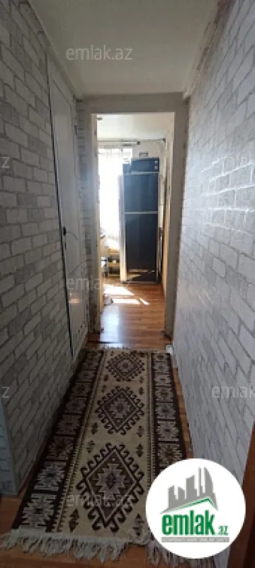 Satılır 2 otaqlı köhnə tikili 55 m²