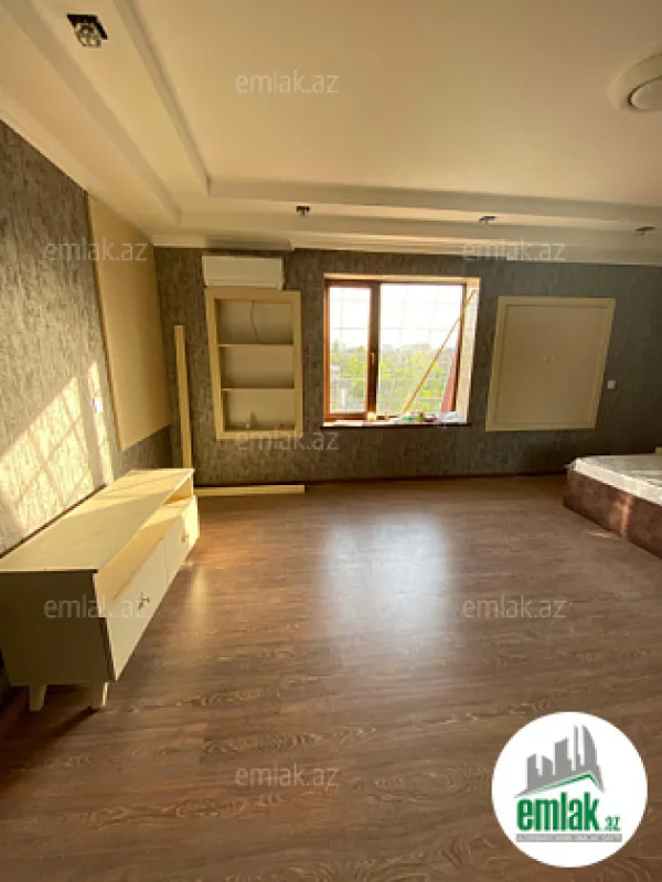 Satılır 5 otaqlı obyekt 500 m²
