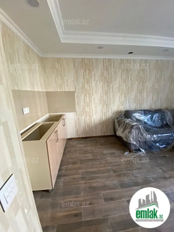 Satılır 5 otaqlı obyekt 500 m²