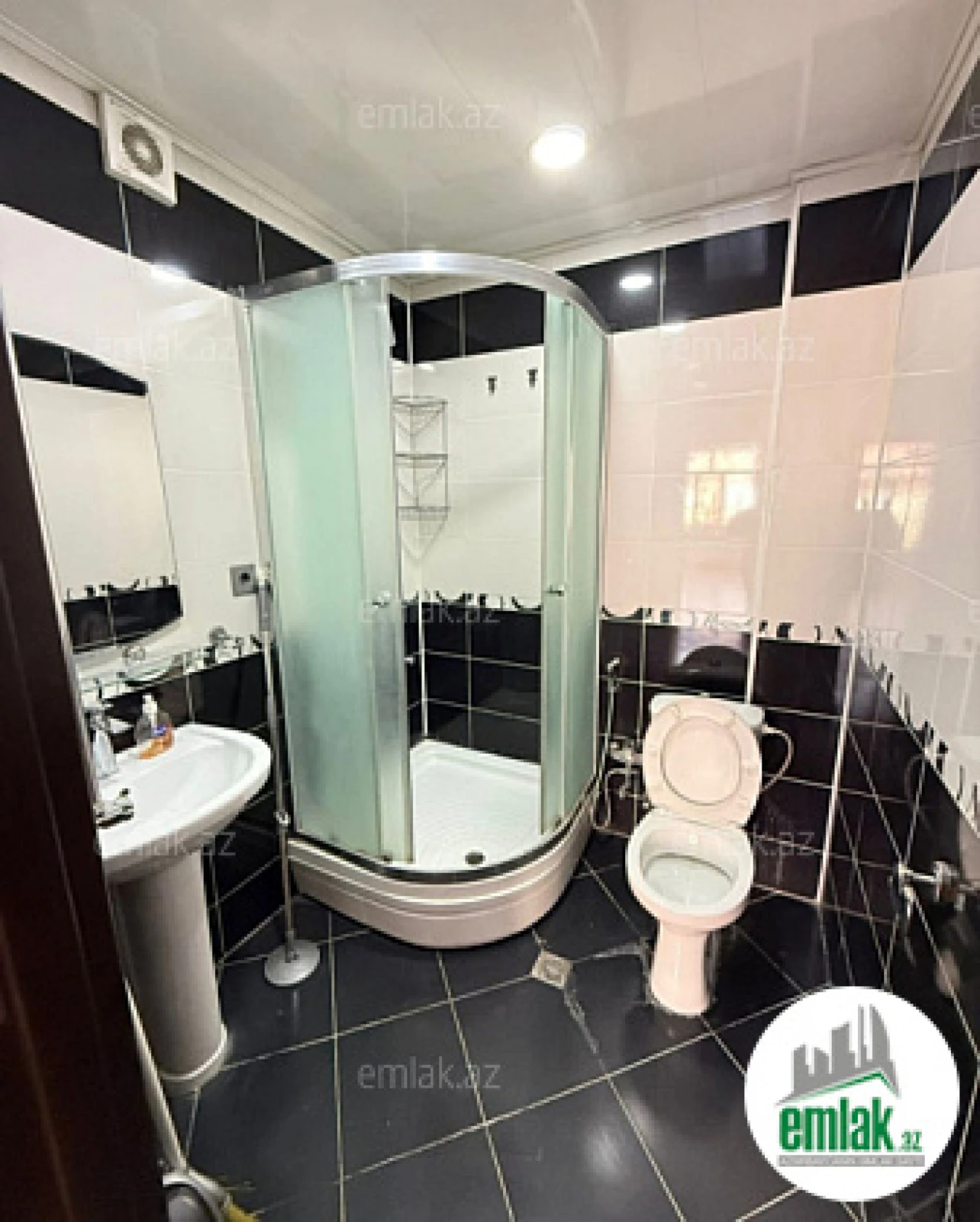 Satılır 3 otaqlı yeni tikili 107 m²