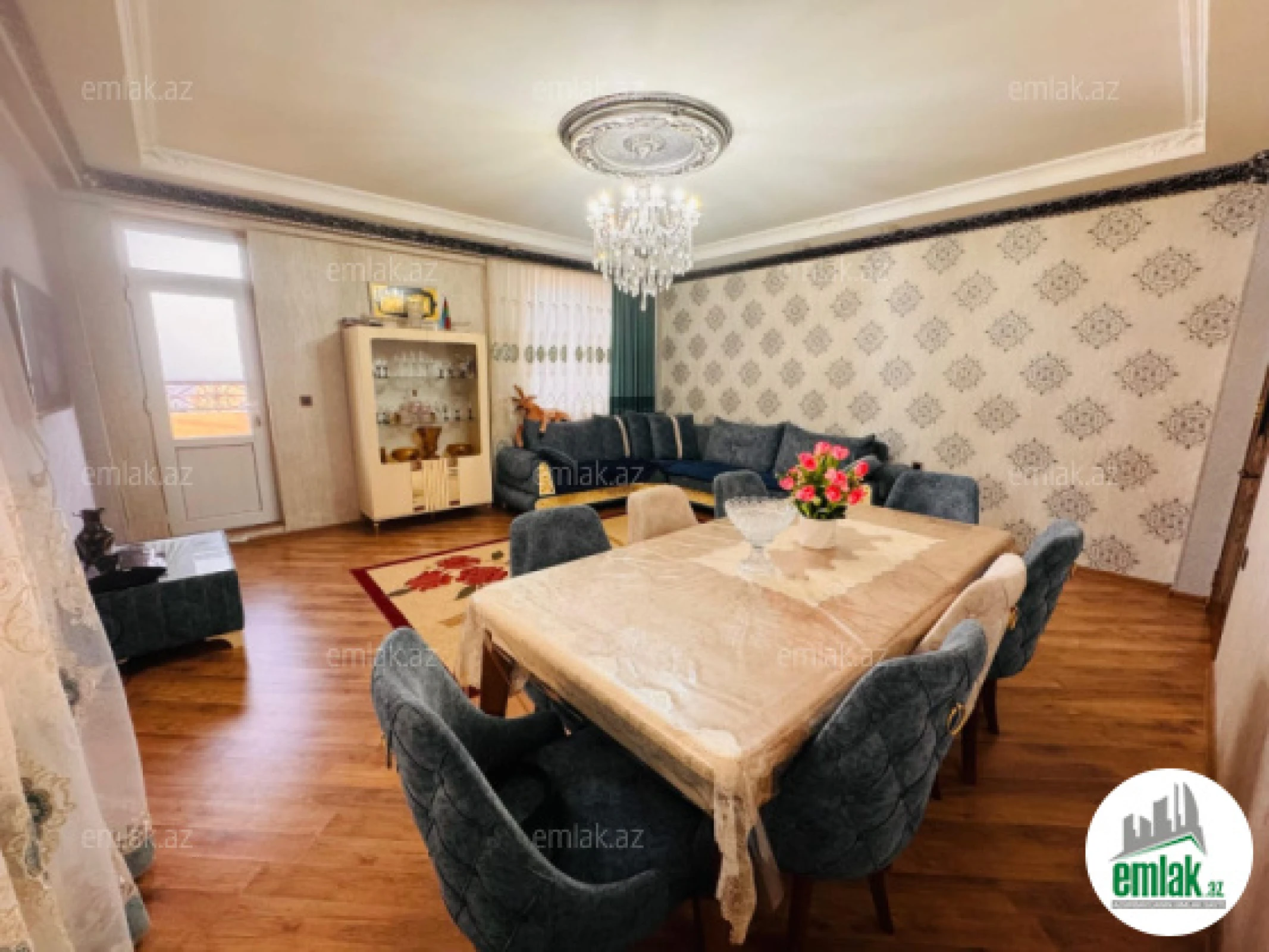 Satılır 4 otaqlı yeni tikili 140 m²