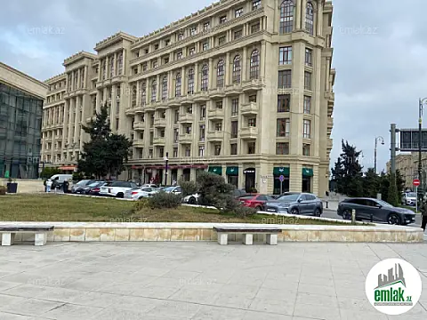 Satılır 2 otaqlı yeni tikili 90 m²