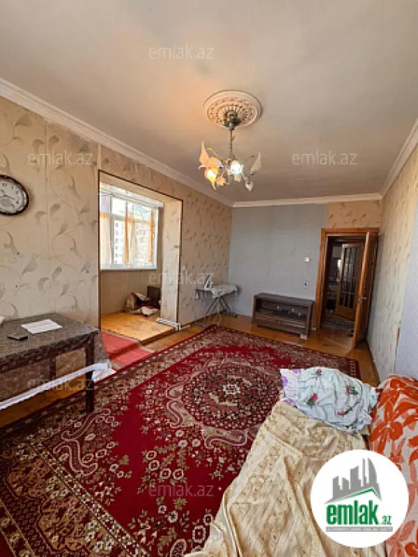 Satılır 2 otaqlı köhnə tikili 65 m²