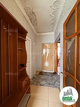 Satılır 2 otaqlı köhnə tikili 65 m²