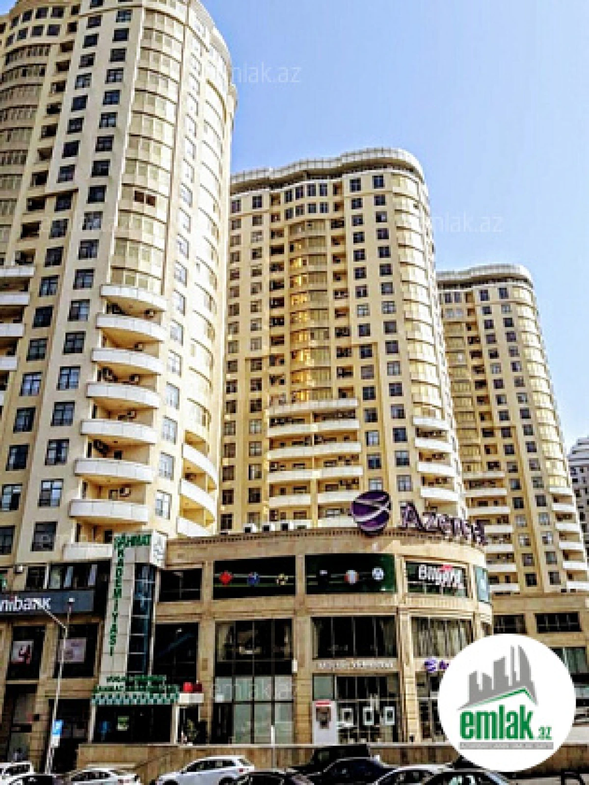 Satılır 4 otaqlı yeni tikili 220 m²