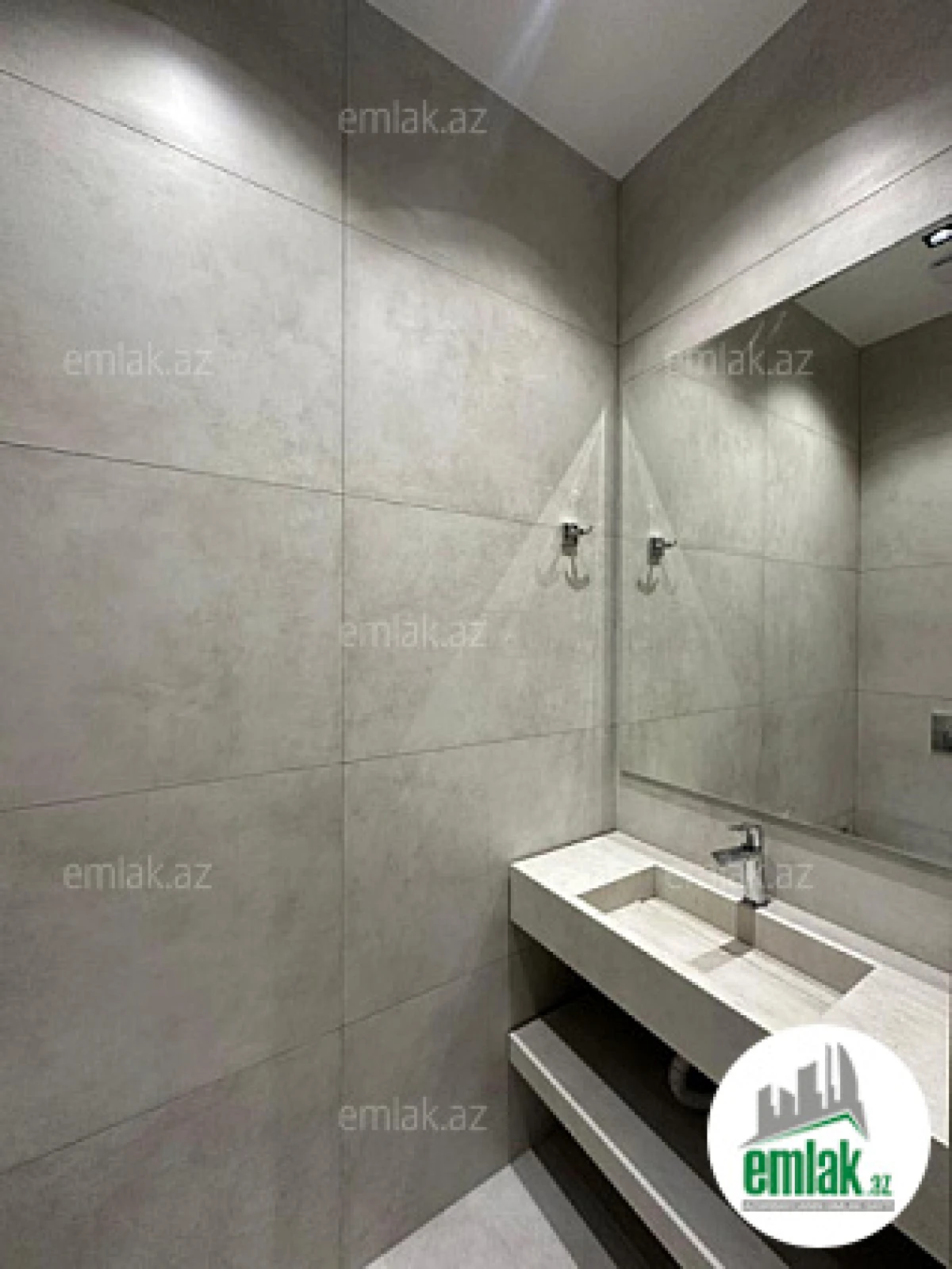 Satılır 3 otaqlı yeni tikili 140 m²