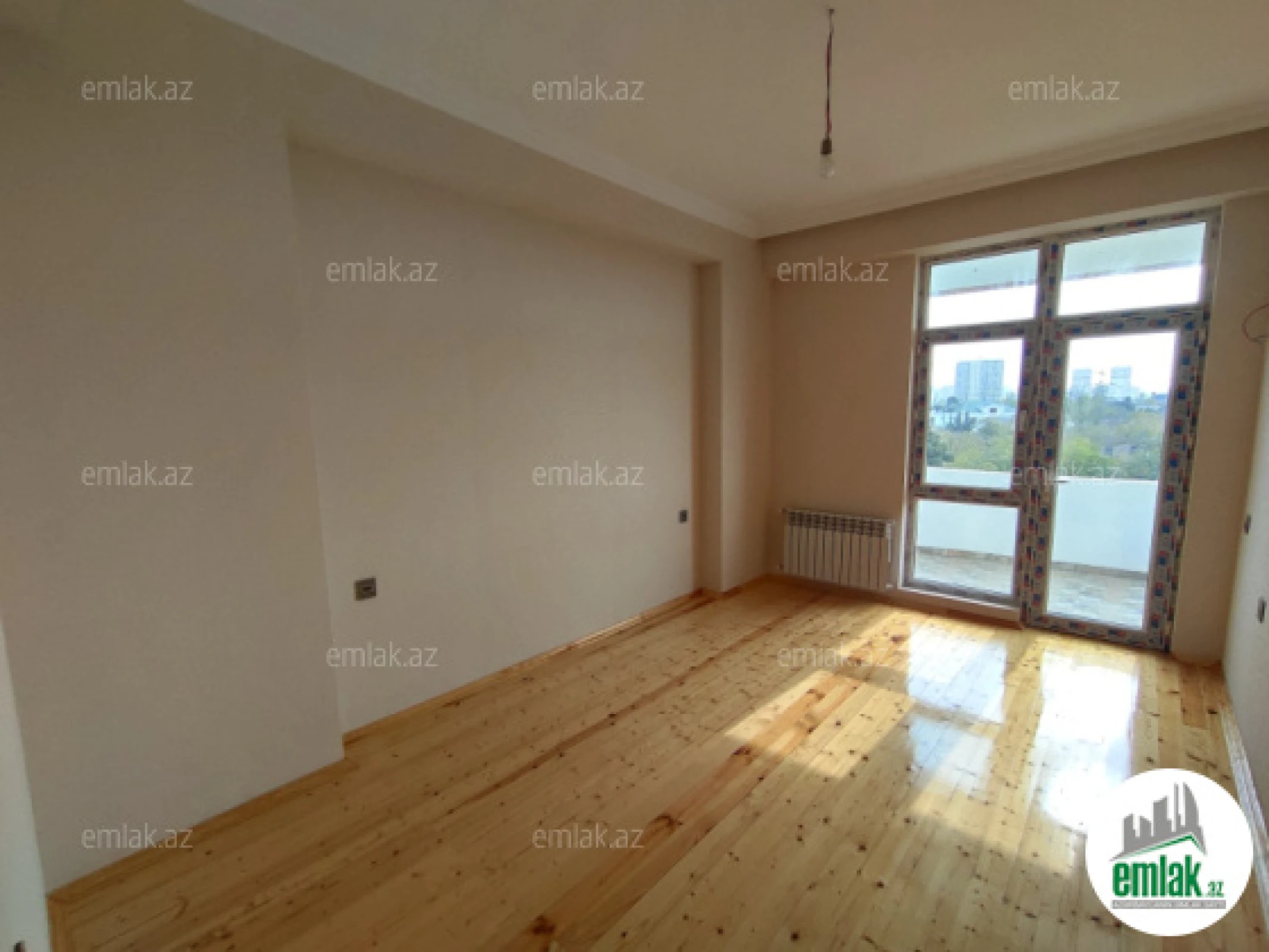 Satılır 3 otaqlı yeni tikili 115 m²