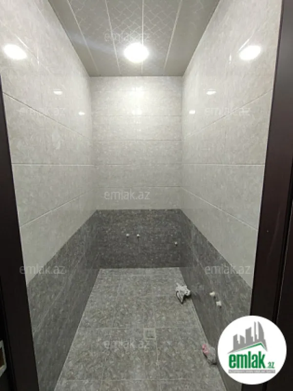 Satılır 3 otaqlı yeni tikili 115 m²