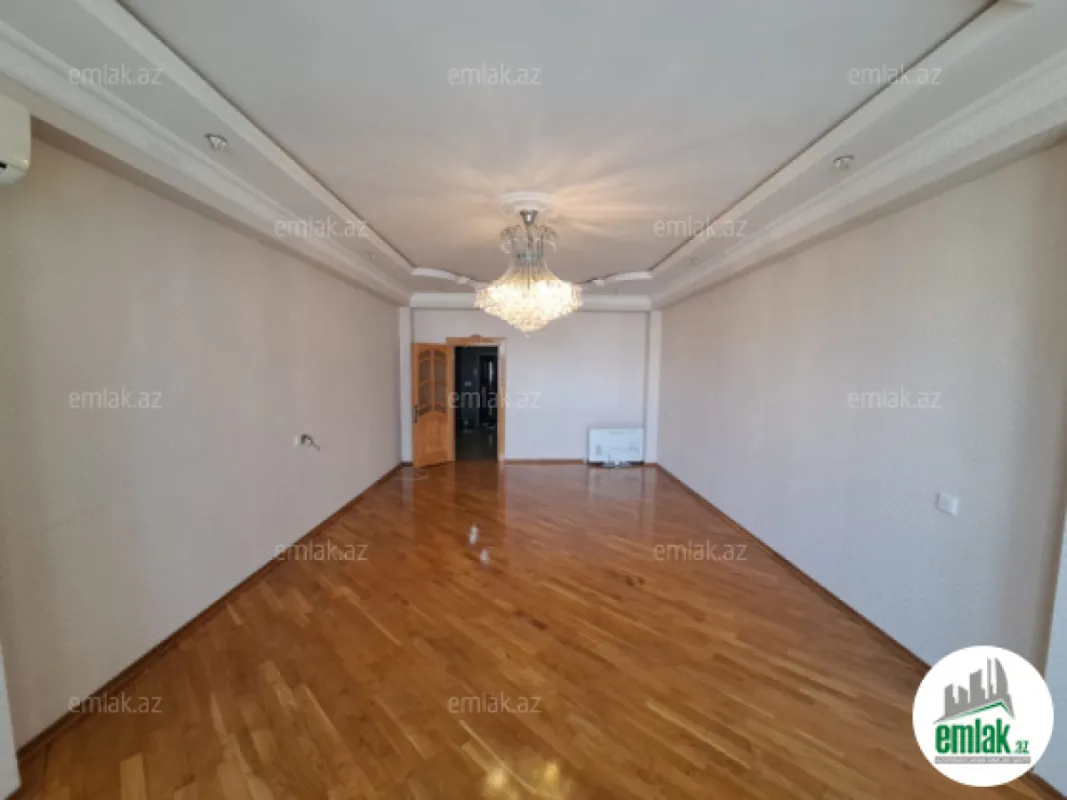 Satılır 3 otaqlı yeni tikili 140 m²