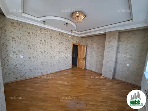 Satılır 3 otaqlı yeni tikili 140 m²