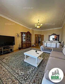Satılır 3 otaqlı yeni tikili 145 m²