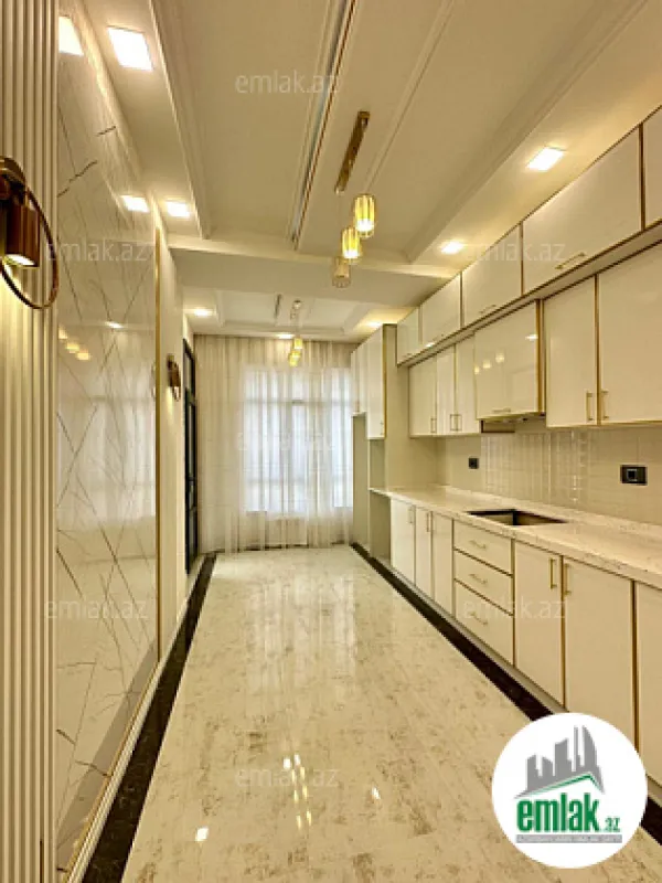 Satılır 2 otaqlı yeni tikili 90 m²