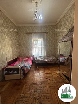 Satılır 2 otaqlı köhnə tikili 44 m² — Bakı, Xətai m/s yanı 2 otaq 44.00 m²