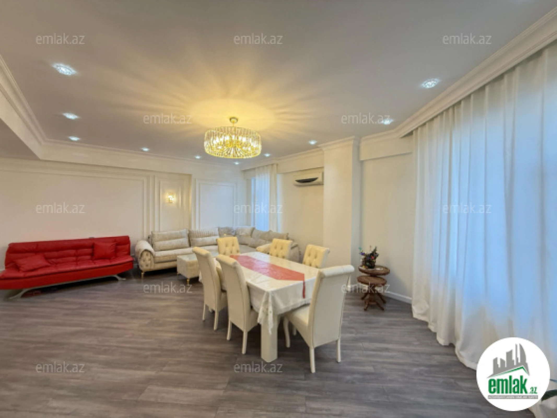 Satılır 3 otaqlı yeni tikili 136 m²