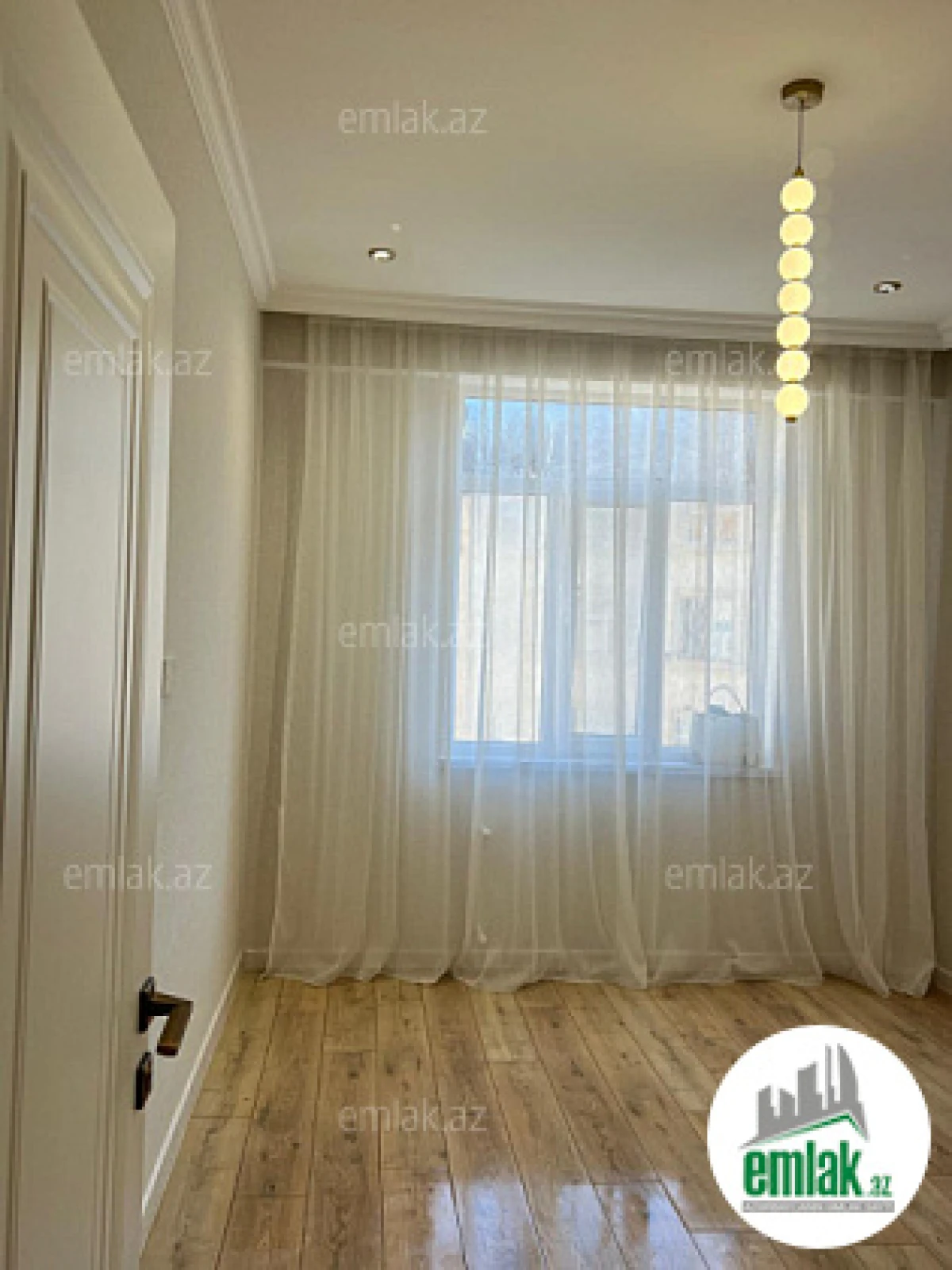 Satılır 3 otaqlı yeni tikili 102 m²