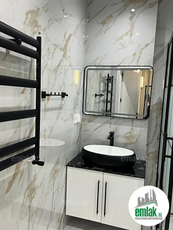 Satılır 3 otaqlı yeni tikili 102 m²