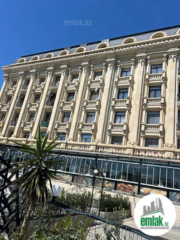 Satılır 3 otaqlı yeni tikili 102 m²