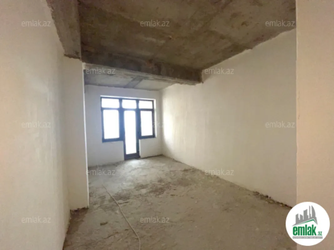 Satılır 3 otaqlı yeni tikili 157 m²