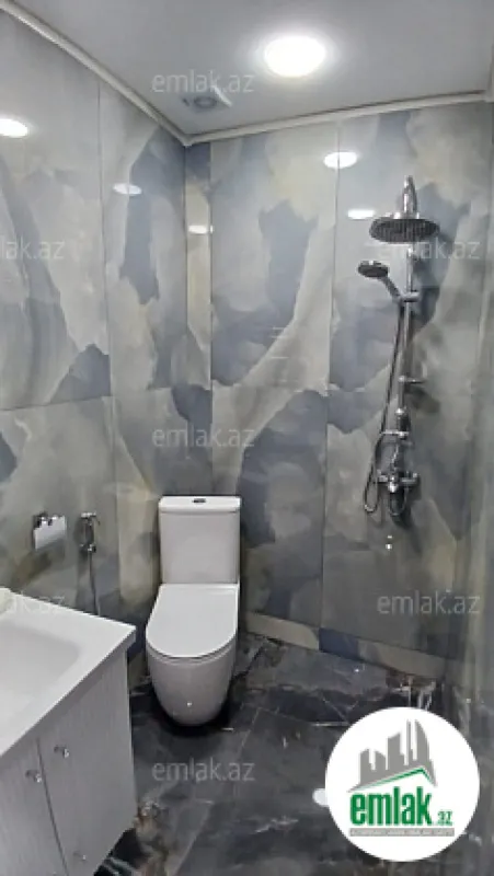 Satılır 4 otaqlı yeni tikili 178 m²