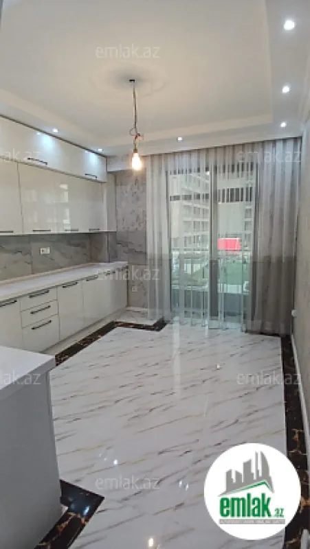 Satılır 4 otaqlı yeni tikili 178 m²
