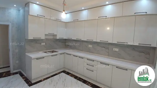 Satılır 4 otaqlı yeni tikili 178 m²