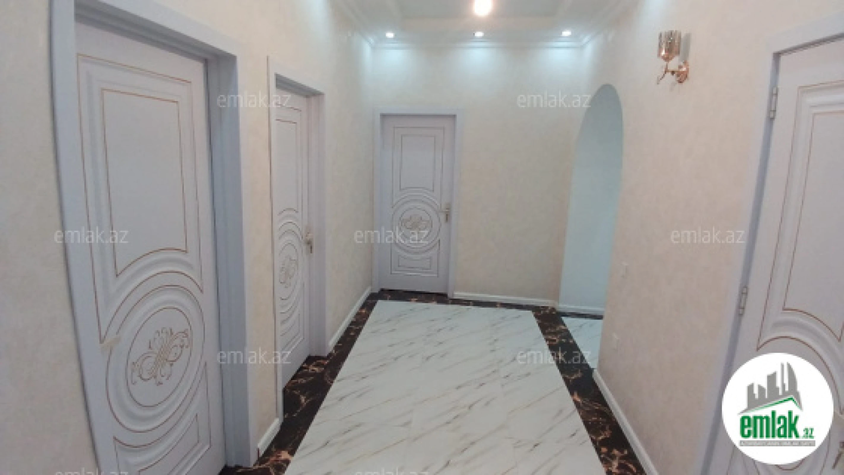 Satılır 4 otaqlı yeni tikili 178 m²