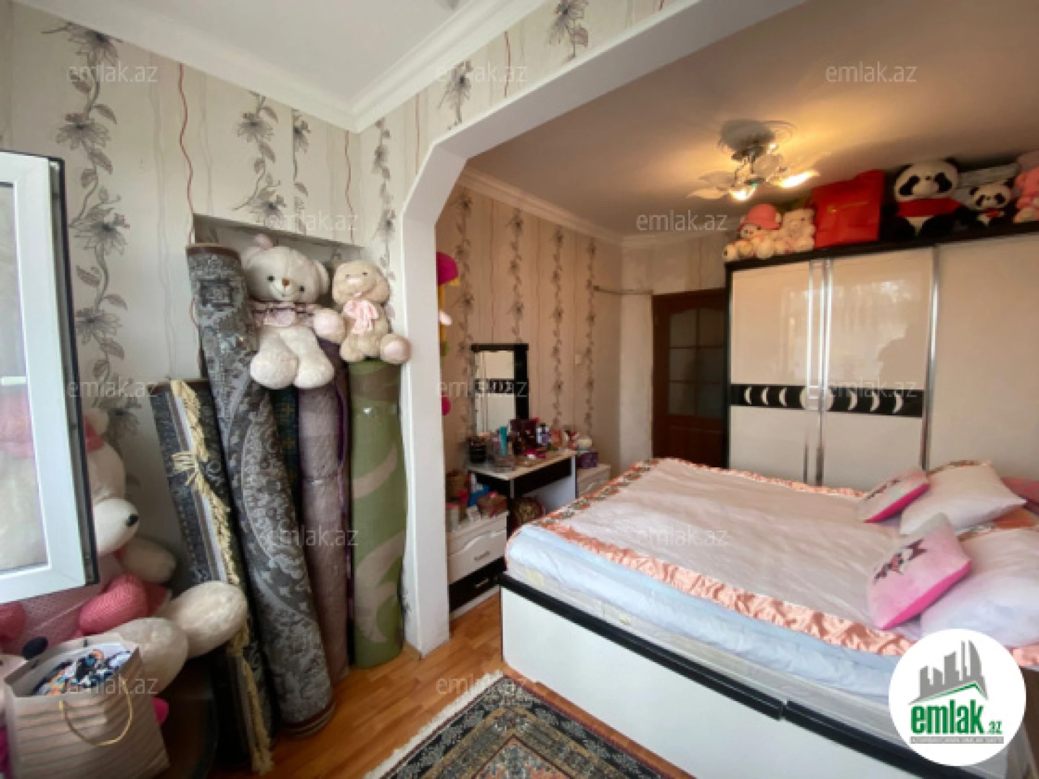 Satılır 3 otaqlı köhnə tikili 80 m²