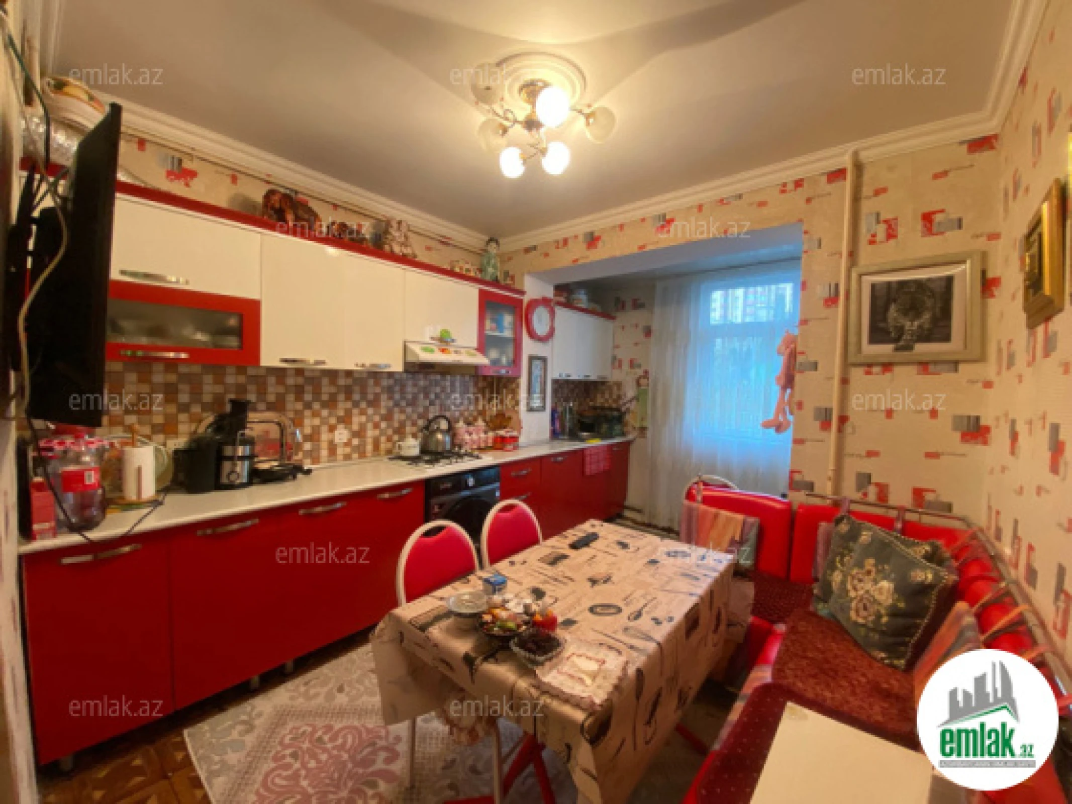 Satılır 3 otaqlı köhnə tikili 80 m²